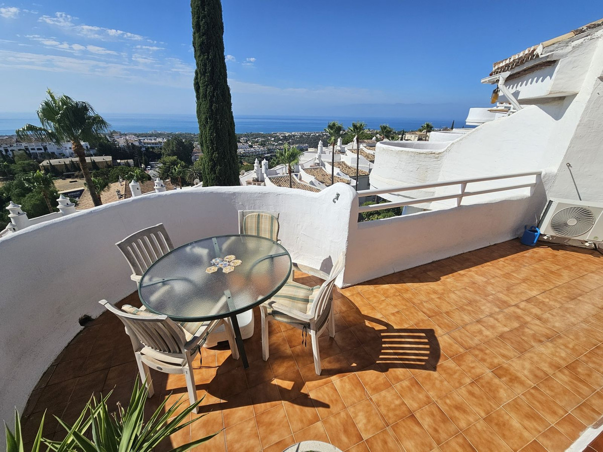 https://cdn.resales-online.com/public/7x5kh23p47/properties/9d89ec92720911f086ca02a3ded47a2d/w1200/1-7980e48d732b6fc85c14b43b94d2aa54.jpg?v=1754410516