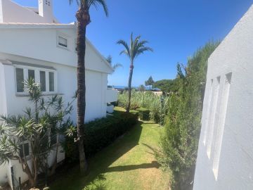 https://cdn.resales-online.com/public/w0n1xpbhihka6av5/properties/b7b72604734f11f086ca02a3ded47a2d/w1200/19-d0ed7da2012a09046d307c195d98e7d6.jpg?v=1754548266