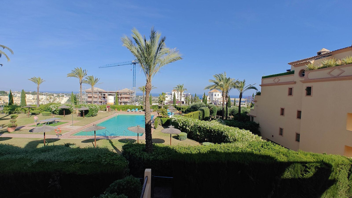 https://cdn.resales-online.com/public/umpqlvr8rf/properties/00456394768011f086ca02a3ded47a2d/w1200/1-7980e48d732b6fc85c14b43b94d2aa54.jpg?v=1754899163
