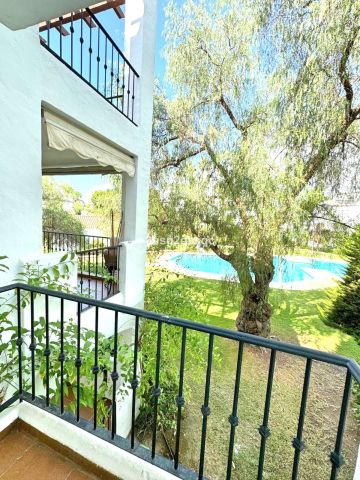 https://cdn.resales-online.com/public/8usg2qssqc/properties/6be5870e751711f086ca02a3ded47a2d/w1200/18-cc72f169493c096e712837ff5d8b6e41.jpg?v=1754758955