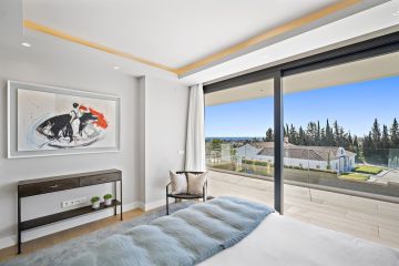 https://cdn.resales-online.com/public/su2jrcdvgq/properties/3fb0bf2b73b211f086ca02a3ded47a2d/w1200/16-ec67b526875bf0124b6ce4328a754439.jpg?v=1754590585