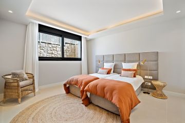 https://cdn.resales-online.com/public/su2jrcdvgq/properties/3fb0bf2b73b211f086ca02a3ded47a2d/w1200/50-e047a14369788a95335be886311a4ac9.jpg?v=1754590585