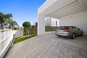 https://cdn.resales-online.com/public/su2jrcdvgq/properties/3fb0bf2b73b211f086ca02a3ded47a2d/w1200/53-3072a33e2bffe507cb146ce711615059.jpg?v=1754590585