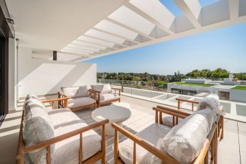 https://cdn.resales-online.com/public/7x5kh23p48/properties/88ae4b69776411f086ca02a3ded47a2d/w1200/17-dd5fcd4f0eb487dfa3803f7e20814c0e.jpg?v=1754997949