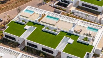 https://cdn.resales-online.com/public/7x5kh23p48/properties/88ae4b69776411f086ca02a3ded47a2d/w1200/8-e64a9055bba3e77ac8aca3b893cdf826.jpg?v=1754997949