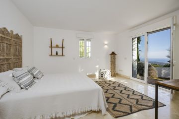https://cdn.resales-online.com/public/b3evhsn1uj/properties/37321c30799711f086ca02a3ded47a2d/w1200/41-0bdc8f07789df4609410591d8ac779d9.jpg?v=1755238681