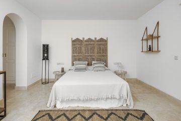 https://cdn.resales-online.com/public/b3evhsn1uj/properties/37321c30799711f086ca02a3ded47a2d/w1200/42-3aa90f523689fc5a59d5d37badfe1b6f.jpg?v=1755238681