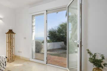 https://cdn.resales-online.com/public/b3evhsn1uj/properties/37321c30799711f086ca02a3ded47a2d/w1200/45-01c04843d290a76d467d9ac6fc2ef7a6.jpg?v=1755238681