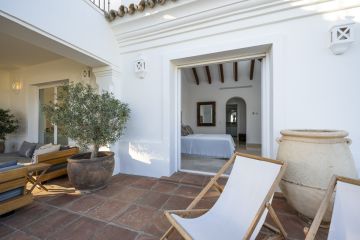 https://cdn.resales-online.com/public/b3evhsn1uj/properties/37321c30799711f086ca02a3ded47a2d/w1200/49-e4a2fb57c7644d14d3ccd34084db1526.jpg?v=1755238681