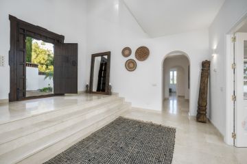 https://cdn.resales-online.com/public/b3evhsn1uj/properties/37321c30799711f086ca02a3ded47a2d/w1200/50-e047a14369788a95335be886311a4ac9.jpg?v=1755238681
