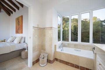 https://cdn.resales-online.com/public/b3evhsn1uj/properties/37321c30799711f086ca02a3ded47a2d/w1200/58-f216ef5a4348ce69a3d78ee72f4b3bc2.jpg?v=1755238681