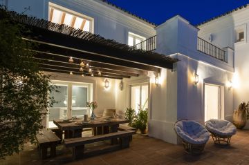 https://cdn.resales-online.com/public/b3evhsn1uj/properties/37321c30799711f086ca02a3ded47a2d/w1200/9-467d0cee5b725f3ef65f102a0c2e69c0.jpg?v=1755238681