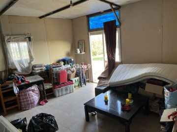 https://cdn.resales-online.com/public/53ixe97ep1/properties/7a3e122a7cd811f086ca02a3ded47a2d/w1200/13-5fd73dea700db77384c091ca9818b1a9.jpg?v=1755596565