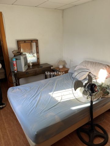 https://cdn.resales-online.com/public/53ixe97ep1/properties/7a3e122a7cd811f086ca02a3ded47a2d/w1200/14-d70dc3102c00d7be0e872dfe1c1f86d7.jpg?v=1755596565