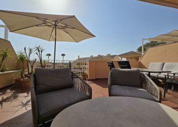 https://cdn.resales-online.com/public/66nt3mzl2e/properties/571f8e747b9c11f086ca02a3ded47a2d/w1200/10-bb915d1cb19341576dcdc994b81ab9c5.jpg?v=1755461395
