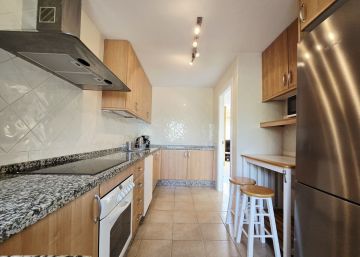 https://cdn.resales-online.com/public/66nt3mzl2e/properties/571f8e747b9c11f086ca02a3ded47a2d/w1200/4-c23c0f86247804fa50226aecd8b0b2c8.jpg?v=1755461395