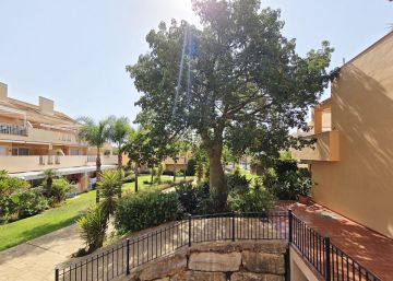 https://cdn.resales-online.com/public/66nt3mzl2e/properties/571f8e747b9c11f086ca02a3ded47a2d/w1200/63-f3565e8d7e550c17d6ab042f35826cf1.jpg?v=1755461395
