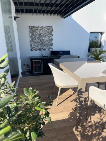 https://cdn.resales-online.com/public/e8tzzy3imr/properties/cab7d0876a0f11f086ca02a3ded47a2d/w1200/10-bb915d1cb19341576dcdc994b81ab9c5.jpg?v=1753531617