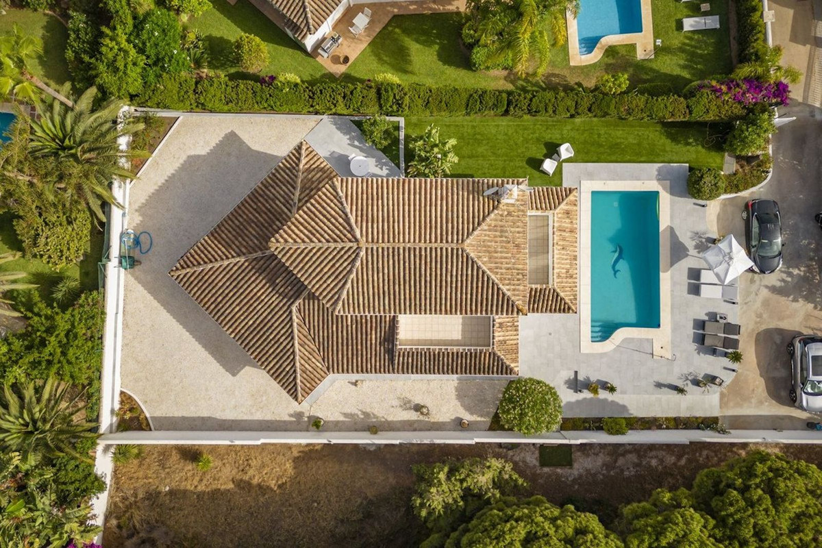 https://cdn.resales-online.com/public/pg5ce1tdbg/properties/0e13386d7c1311f086ca02a3ded47a2d/w1200/1-7980e48d732b6fc85c14b43b94d2aa54.jpg?v=1756129503