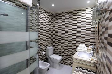 https://cdn.resales-online.com/public/vj79r8sgv9/properties/fb307b1b03a111eeb6600217bc231ef4/w1200/4-c23c0f86247804fa50226aecd8b0b2c8.jpg?v=1685974073