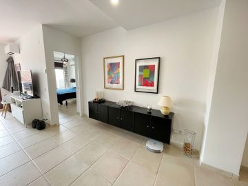 https://cdn.resales-online.com/public/ti8i3ng8rd/properties/849f08eb819f11f086ca02a3ded47a2d/w1200/14-d70dc3102c00d7be0e872dfe1c1f86d7.jpg?v=1756315370