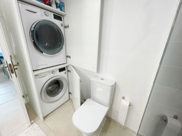 https://cdn.resales-online.com/public/ti8i3ng8rd/properties/849f08eb819f11f086ca02a3ded47a2d/w1200/31-5e8b9eb86a2d455eeaf43a7bbf3ccd12.jpg?v=1756315370