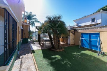 https://cdn.resales-online.com/public/k9ao9bki7f/properties/12366a32bd0d11ef84cf0217bc231ef4/w1200/12-53013098fcab6c38b1379cd33298e050.jpg?v=1738050948