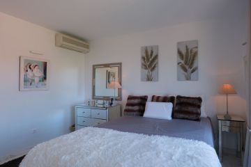 https://cdn.resales-online.com/public/sb5m6pabs6/properties/dca3b5b084ad11f086ca02a3ded47a2d/w1200/15-11d12f2f454f2f5e9b981fdd8b901d51.jpg?v=1756471174