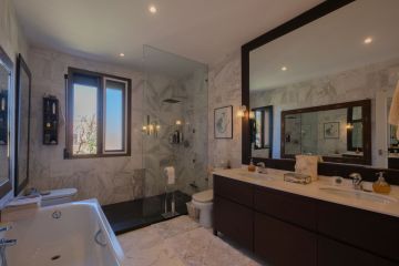 https://cdn.resales-online.com/public/sb5m6pabs6/properties/dca3b5b084ad11f086ca02a3ded47a2d/w1200/20-d1f7658cbe4ba6cd8666fec30fba80ad.jpg?v=1756471174