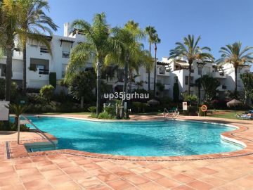 https://cdn.resales-online.com/public/up35jgrhau/properties/38248ae0871b11f086ca02a3ded47a2d/w1200/1-7980e48d732b6fc85c14b43b94d2aa54.jpg?v=1756725511