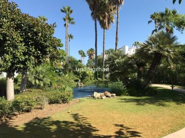 https://cdn.resales-online.com/public/up35jgrhau/properties/38248ae0871b11f086ca02a3ded47a2d/w1200/21-2c707e7c511429b4f8ec4ee5f221ddb6.jpg?v=1756725511