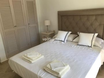 https://cdn.resales-online.com/public/up35jgrhau/properties/38248ae0871b11f086ca02a3ded47a2d/w1200/4-c23c0f86247804fa50226aecd8b0b2c8.jpg?v=1756725511