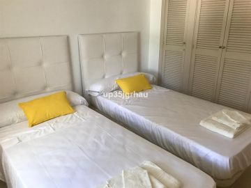 https://cdn.resales-online.com/public/up35jgrhau/properties/38248ae0871b11f086ca02a3ded47a2d/w1200/6-241328e1bcc9c0d8ce1222beb6c967a8.jpg?v=1756725511