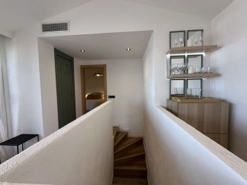 https://cdn.resales-online.com/public/bu3xaye4ae/properties/df25dae680ec11f086ca02a3ded47a2d/w1200/15-11d12f2f454f2f5e9b981fdd8b901d51.jpg?v=1756047994