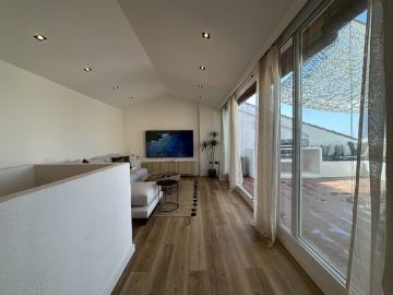 https://cdn.resales-online.com/public/bu3xaye4ae/properties/df25dae680ec11f086ca02a3ded47a2d/w1200/16-ec67b526875bf0124b6ce4328a754439.jpg?v=1756047994