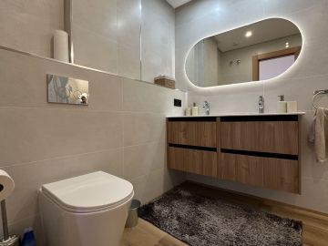https://cdn.resales-online.com/public/bu3xaye4ae/properties/df25dae680ec11f086ca02a3ded47a2d/w1200/23-79897b85162c6a486c7a4d1eb46924dd.jpg?v=1756047994