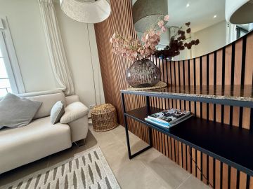 https://cdn.resales-online.com/public/q2571hsmbz2fz3bi/properties/a153d7fa88af11f086ca02a3ded47a2d/w1200/15-11d12f2f454f2f5e9b981fdd8b901d51.jpg?v=1756901264