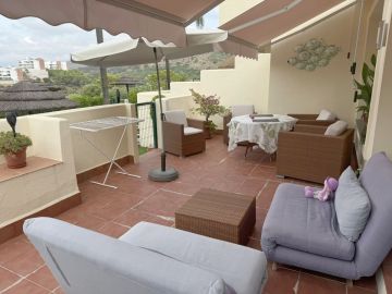 https://cdn.resales-online.com/public/vj79r8sgv9/properties/b628c37a88ae11f086ca02a3ded47a2d/w1200/2-5bd7b9d04b45e33852eaf0ec6670150d.jpg?v=1756899553