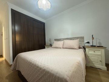 https://cdn.resales-online.com/public/dd5udt3bzb25mdc8/properties/8ce6d862898211f086ca02a3ded47a2d/w1200/12-53013098fcab6c38b1379cd33298e050.jpg?v=1756991388