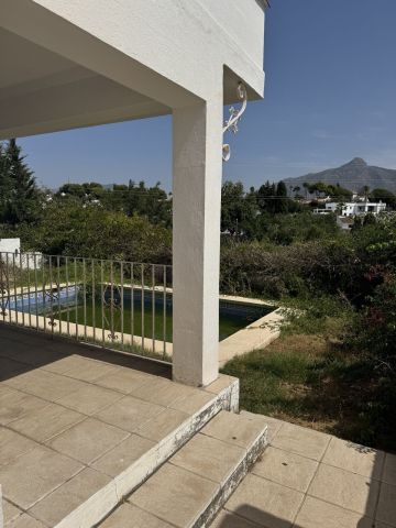 https://cdn.resales-online.com/public/ljzevzw57hvw4a7r/properties/5993e40b88e011f086ca02a3ded47a2d/w1200/7-aa4cc561180b369757c0bb4af9886cd3.jpg?v=1756920600