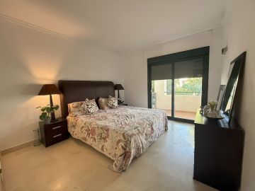 https://cdn.resales-online.com/public/0028658skg/properties/124a6a8688cf11f086ca02a3ded47a2d/w1200/9-467d0cee5b725f3ef65f102a0c2e69c0.jpg?v=1756913805