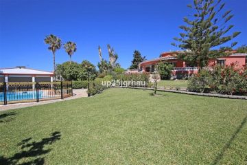 https://cdn.resales-online.com/public/up35jgrhau/properties/07b91f5a8ff511f086ca02a3ded47a2d/w1200/10-bb915d1cb19341576dcdc994b81ab9c5.jpg?v=1757699563