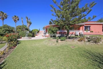 https://cdn.resales-online.com/public/up35jgrhau/properties/07b91f5a8ff511f086ca02a3ded47a2d/w1200/12-53013098fcab6c38b1379cd33298e050.jpg?v=1757699563