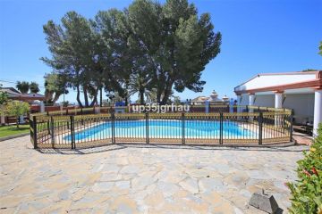 https://cdn.resales-online.com/public/up35jgrhau/properties/07b91f5a8ff511f086ca02a3ded47a2d/w1200/15-11d12f2f454f2f5e9b981fdd8b901d51.jpg?v=1757699563